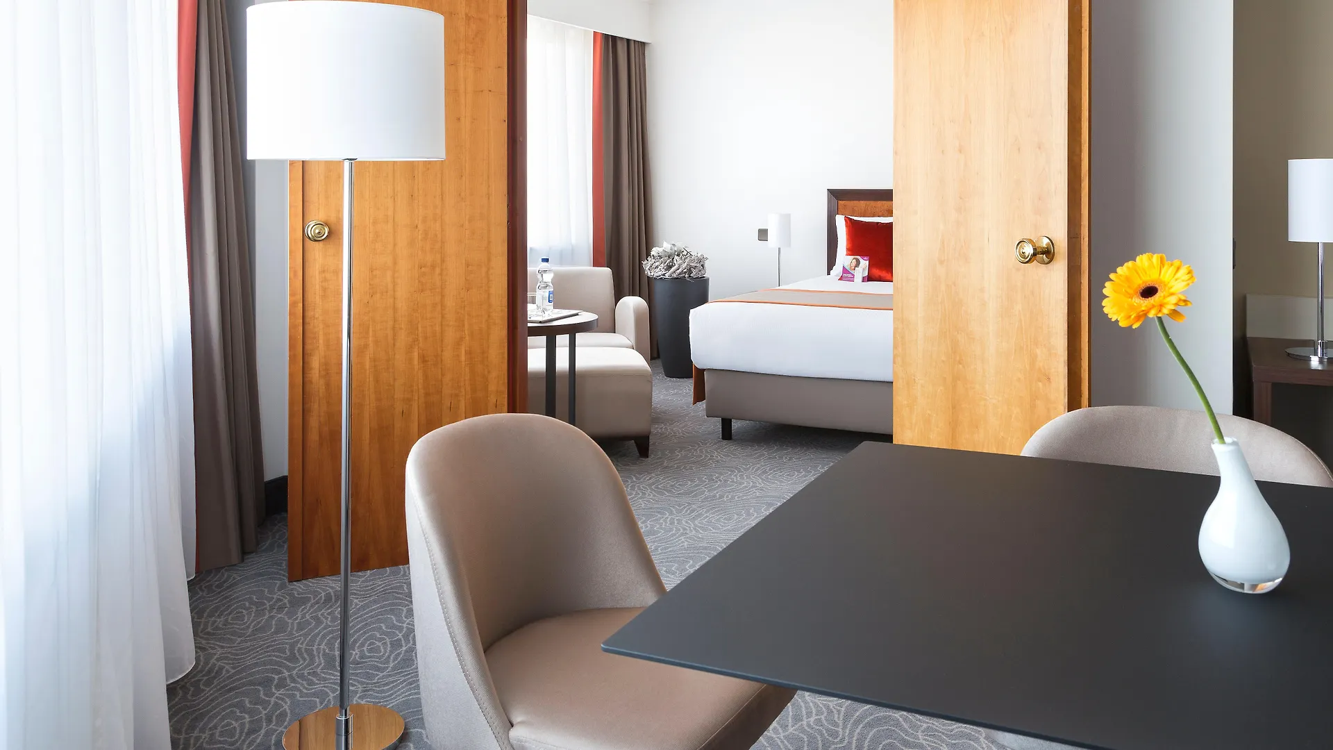 Crowne Plaza Amsterdam Airport Hotel Hoofddorp 4*,  Netherlands